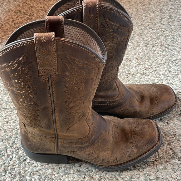 Ariat Other - Ariat Leather Cowboy Boots